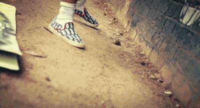 朋友，这绝对是你今年夏天不可错过的一脚蹬！