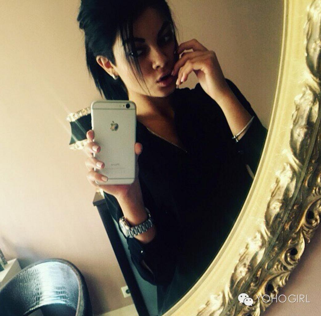 男生爱得要死的美式理发也是女生潮流，不过女生理发师更酷！