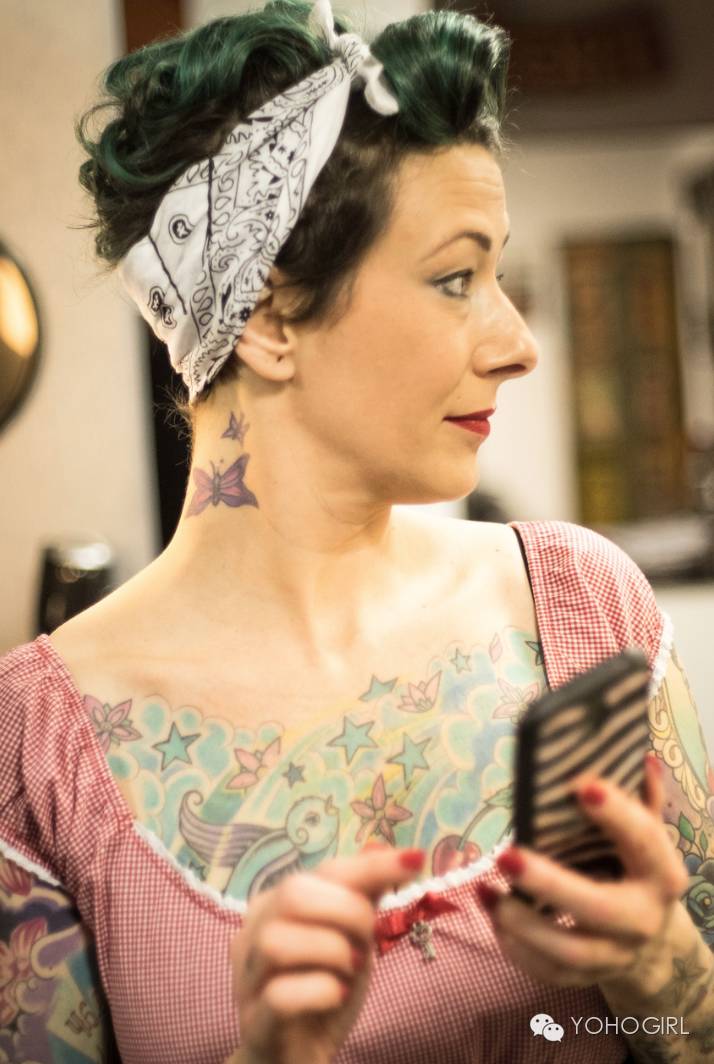 男生爱得要死的美式理发也是女生潮流，不过女生理发师更酷！