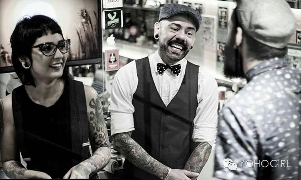 男生爱得要死的美式理发也是女生潮流，不过女生理发师更酷！