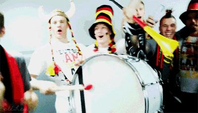 “我和妈妈连球都不如！”欧洲杯期间，有多少贵州人家里是这样的？