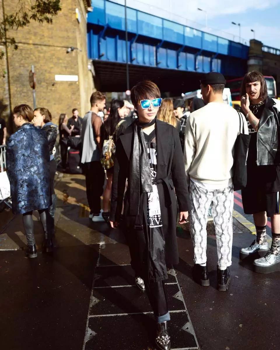 南装周|把潮牌做进时装周，英国品牌们就是这么干的