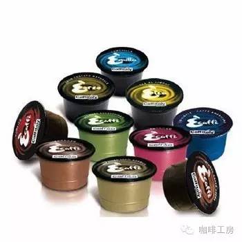 胶囊咖啡机使用入门视频,咖啡机家用推荐胶囊咖啡机