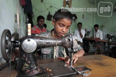 puma第三客场球衣,puma发布瑞士国家队全新主场球衣