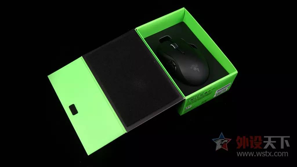 razer雷蛇那伽梵蛇进化版,razer雷蛇毒蝰迷你版鼠标测评