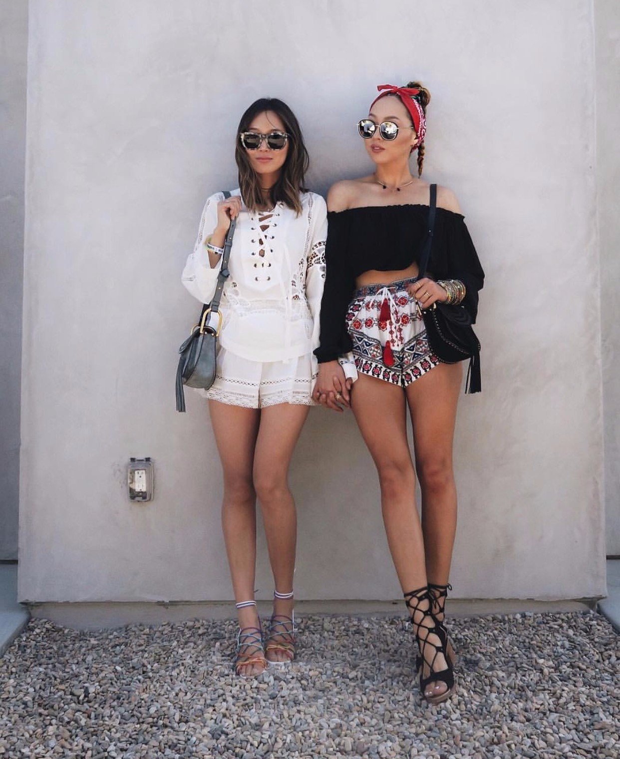 把腿拉长的拍照方法,拉长腿的拍照姿势