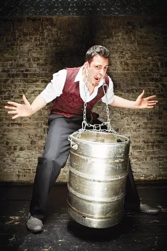 12个最奇葩又搞笑的吉尼斯纪录,最搞笑的吉尼斯世界纪录