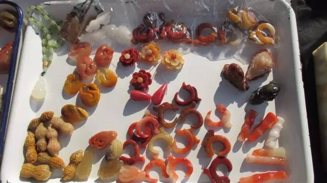 鍗氶泤鐭宠僵,鍗氶泤杞╁灞辩煶