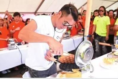 奶香味浓郁的鸡蛋仔,奶香味十足的鸡蛋仔