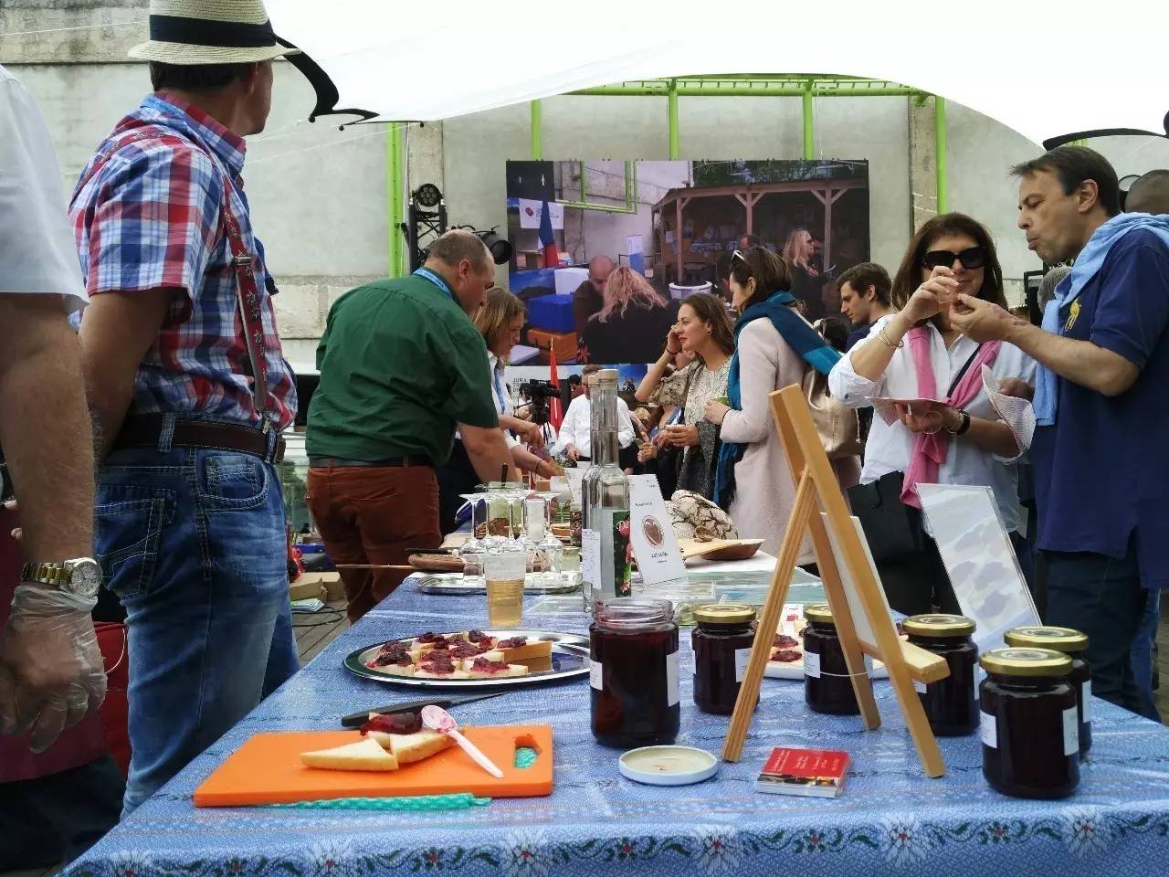 欧洲杯精彩法国vs瑞士,欧洲杯法国对冰岛比分