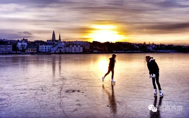 冰岛战胜英格兰冰岛国内的场景,冰岛男足逆转英格兰