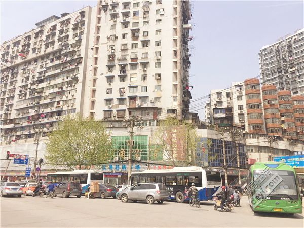 揭秘淘宝店铺和企业店铺,揭秘淘宝衣服进货渠道