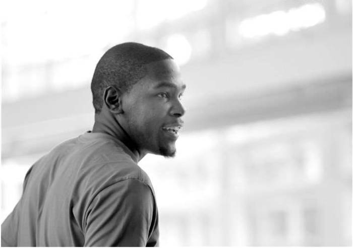 kd签名鞋出到第几代了,你心目中kd最佳球鞋是哪双