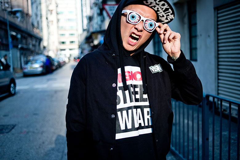 郑恺王嘉尔潮牌,余文乐开的潮牌店