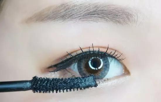 韩国妆容日本妆容,韩国妩媚妆容教程