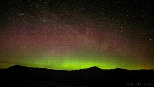 冰岛战胜英格兰冰岛国内的场景,冰岛男足逆转英格兰