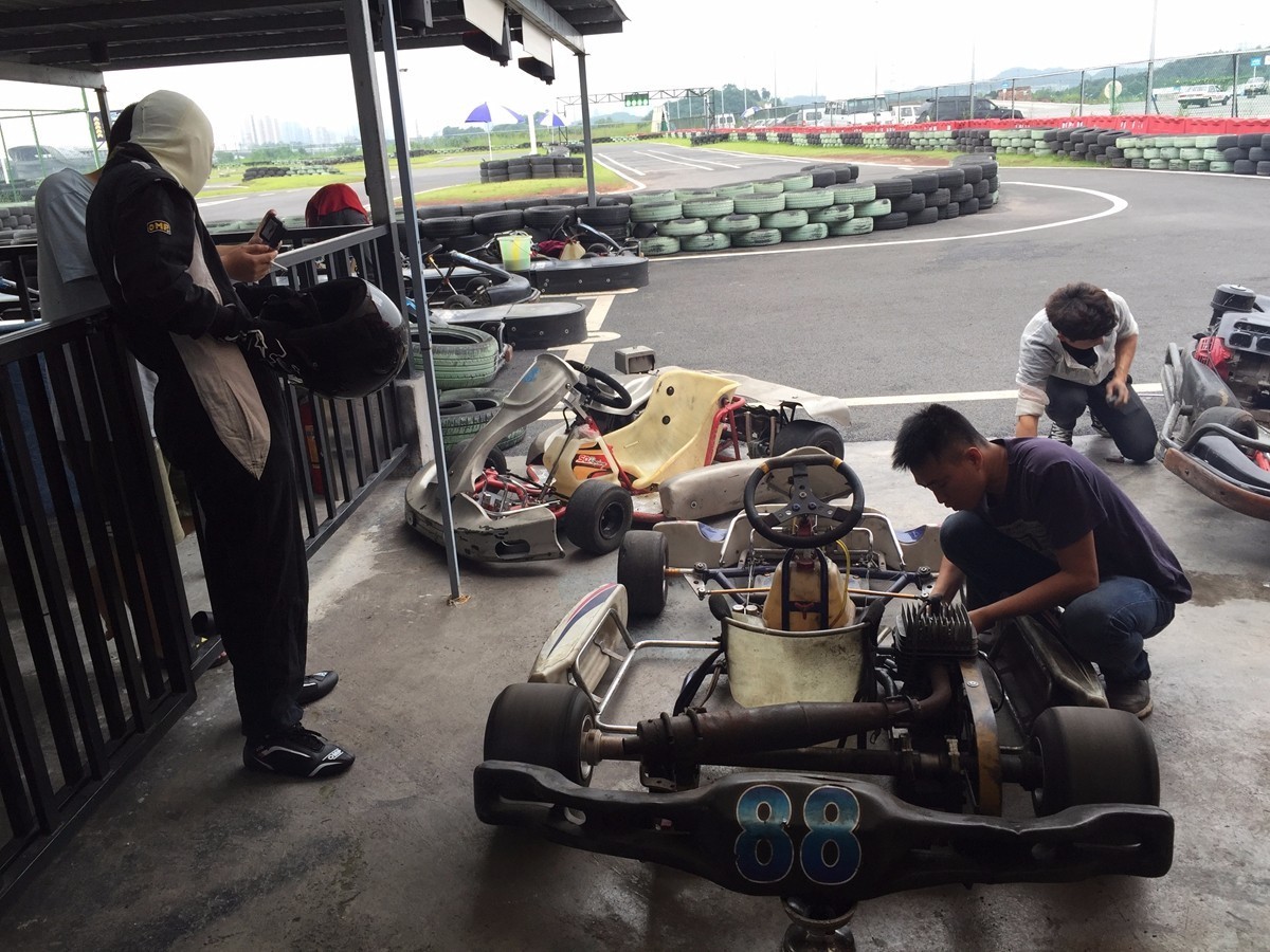 重庆哪里有大型的卡丁车,重庆有哪些地方有卡丁车