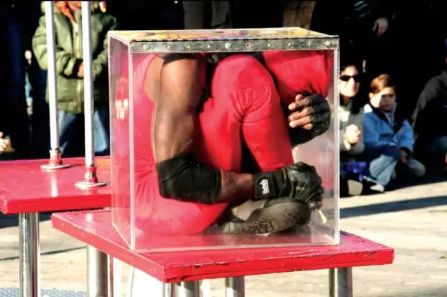 12个最奇葩又搞笑的吉尼斯纪录,最搞笑的吉尼斯世界纪录