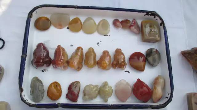 鍗氶泤鐭宠僵,鍗氶泤杞╁灞辩煶