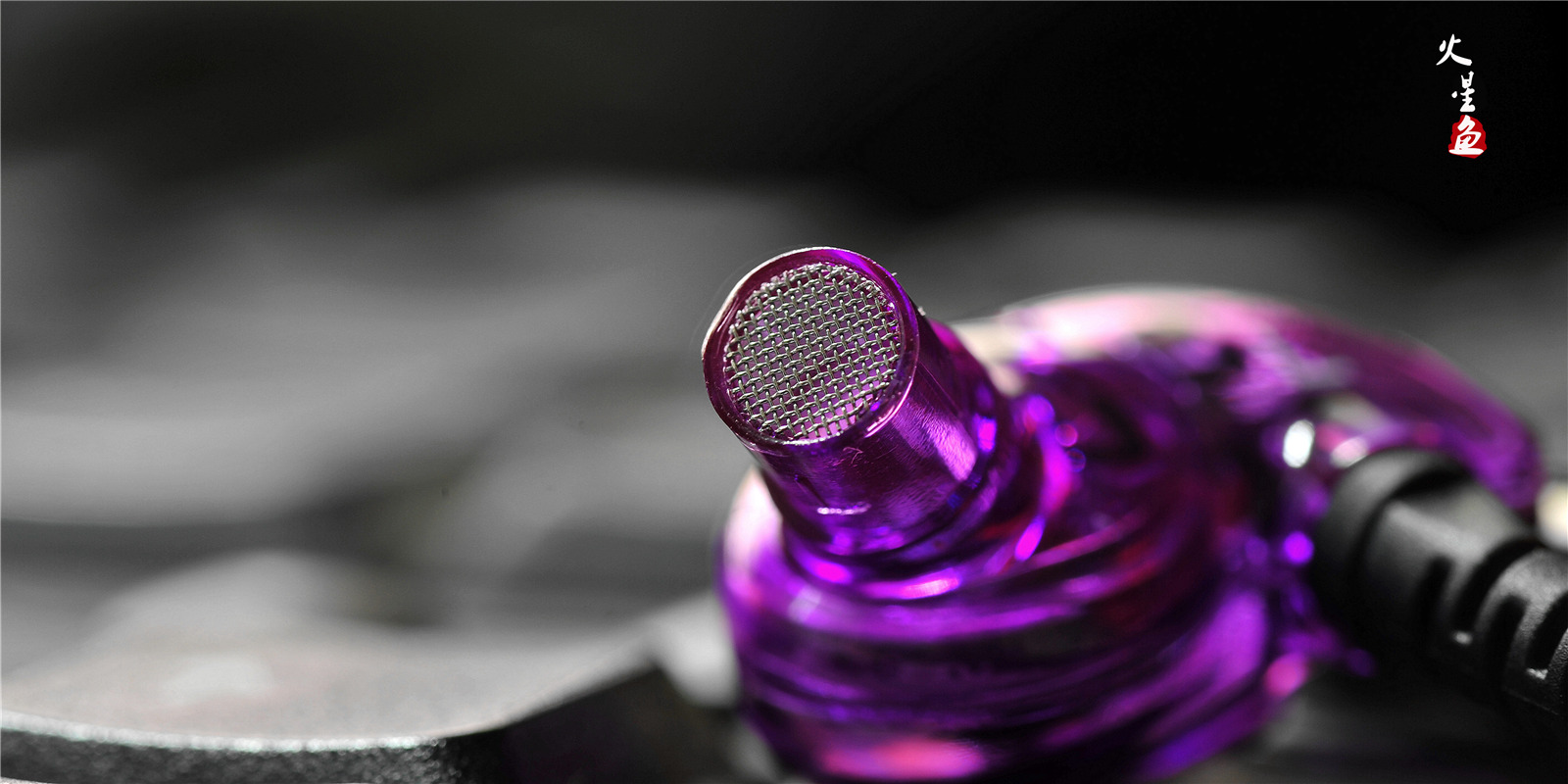 不入耳耳塞好吗,平头耳塞和半入耳式区别