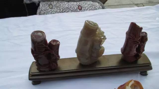 鍗氶泤鐭宠僵,鍗氶泤杞╁灞辩煶