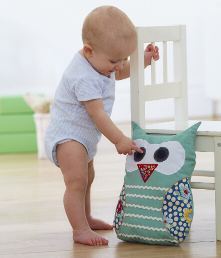 关于宝宝光脚走路,记住别让宝宝光脚走路