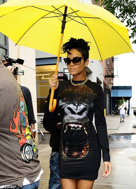 高级感小众雨具 (时尚雨具单品欣赏)