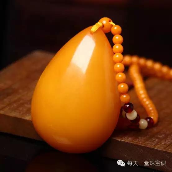 认识假蜜蜡没什么了不起，90%的人都被优化蜜蜡给“坑”了！