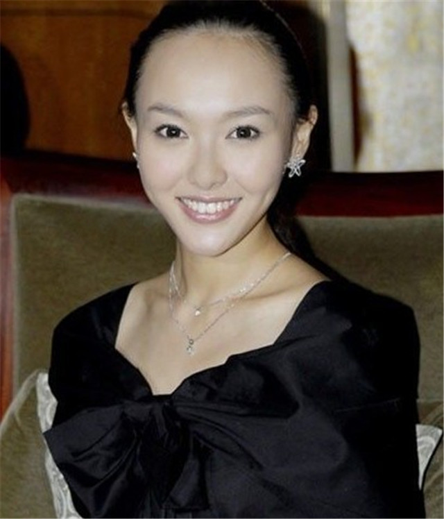 脑门大的露额头显得头大！来学学明星是如何解决的！