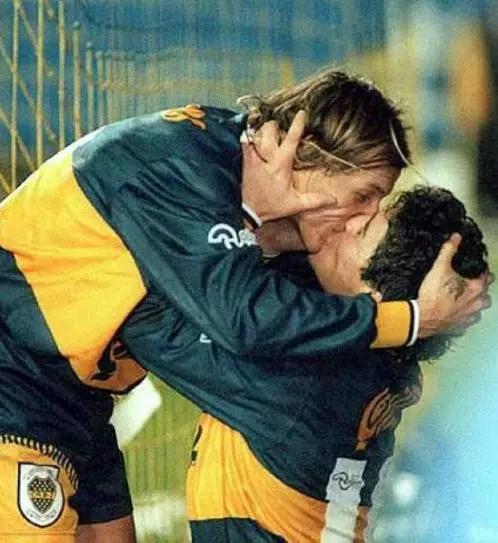 懂球女王哈登16助攻,懂球帝欧洲杯24强巡礼