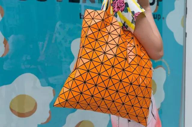 两千元左右最值得入手包包,好货好出手质量过硬