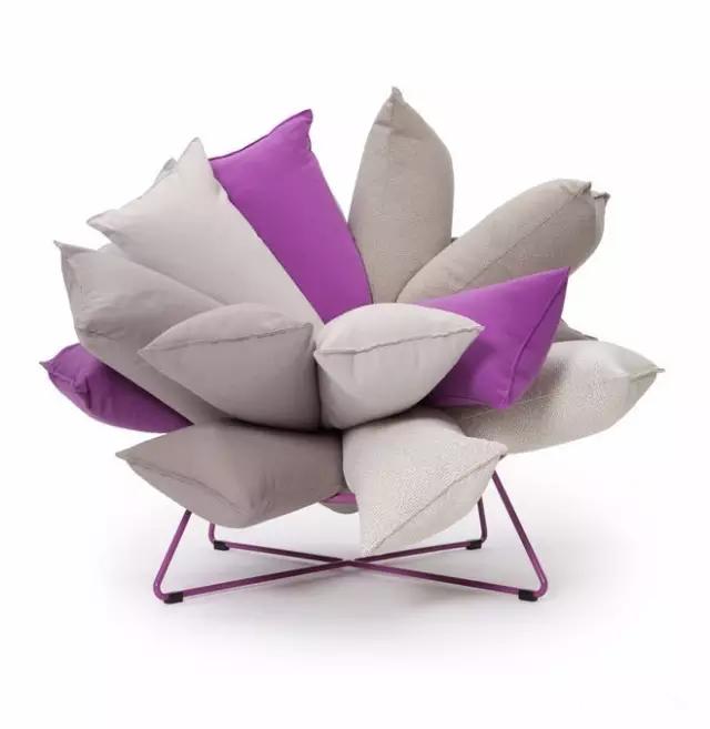 喂！椅子弄这么舒服，坐上去还下得来吗？