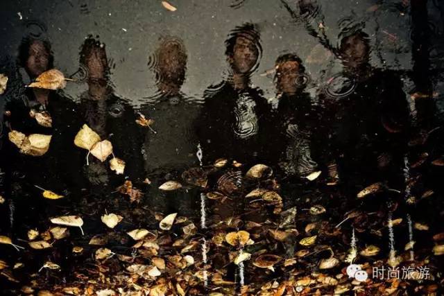 冰岛战胜英格兰冰岛国内的场景,冰岛男足逆转英格兰