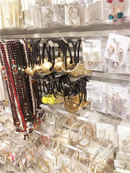 揭秘淘宝店铺和企业店铺,揭秘淘宝衣服进货渠道