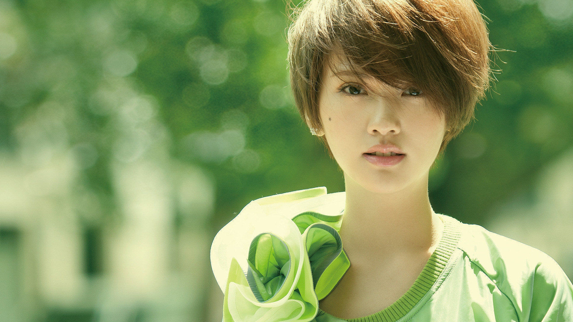 贝克汉姆去皇马和曼联打过没有,贝克汉姆皇马来中国