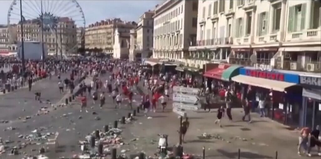 足球流氓闹事,足球十大暴力事件排名