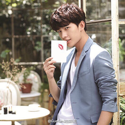 女为悦己者容出自哪里,女为悦己者容化妆品