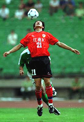 足协杯的那些黑马，武汉业余队淘汰上港，中甲土豪扬言要直通亚冠