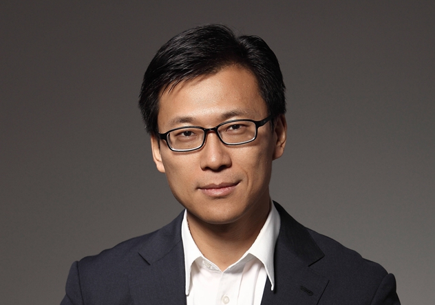 他在宝洁做过7年高管他有话对化妆品代理商说