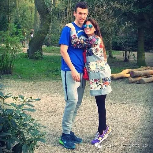 克罗地亚太太团来袭,世界杯太太团英国克罗地亚