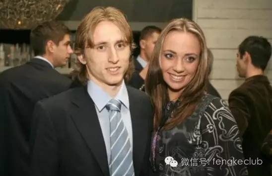 克罗地亚太太团来袭,世界杯太太团英国克罗地亚