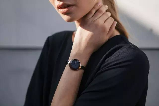 除了dw还有什么好看的表,除了dw还有哪些表比较时尚