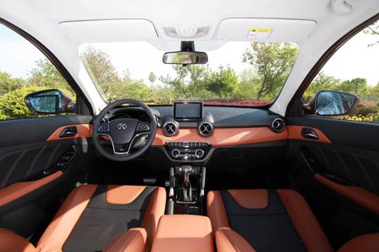 绅宝x35时尚豪华区别,绅宝x35爆改