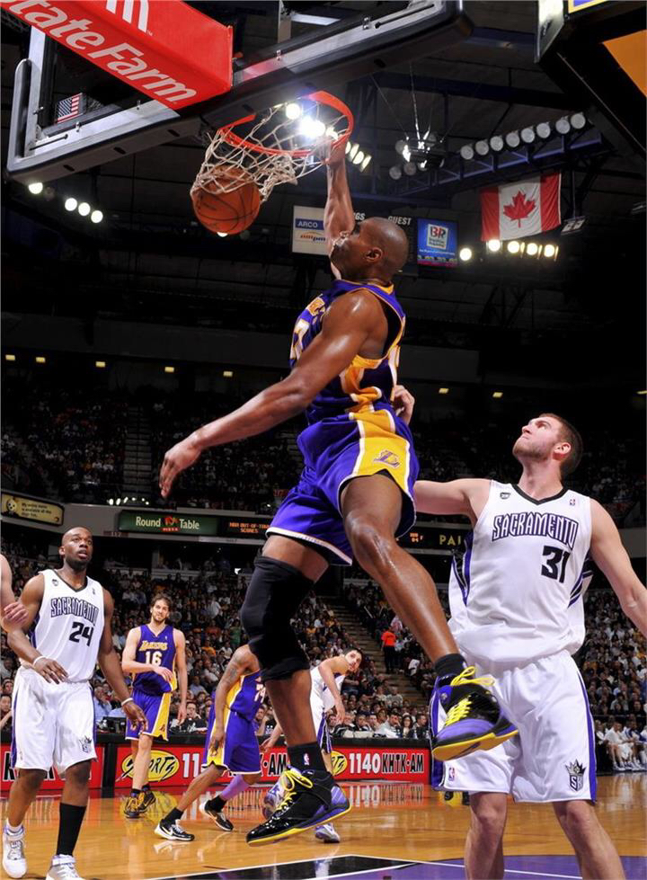 台湾最强高中生组队去野球场,nba青少年打球