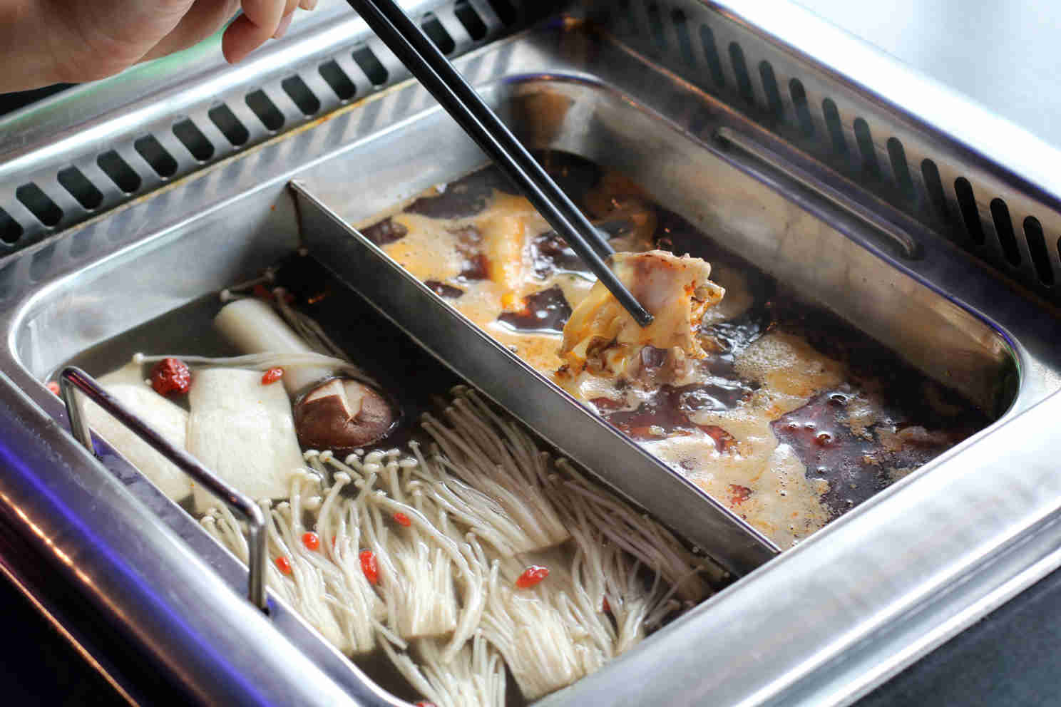 薛之谦火锅店南京价格,上海薛之谦开的火锅店