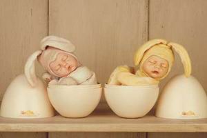 治疗新生儿黄疸最有效的办法,新生儿黄疸怎么造成的