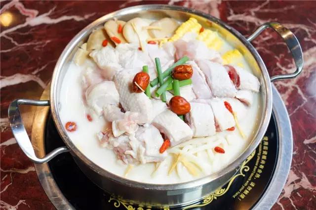 吃个饭感觉去了新加坡，在佛山我只服星州大椰！