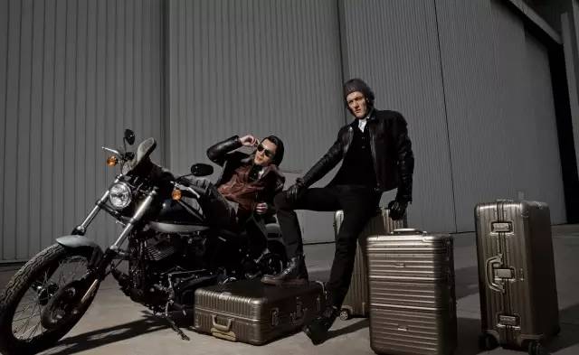 RIMOWA旅行箱,德国品牌旅行箱rimowa有多重