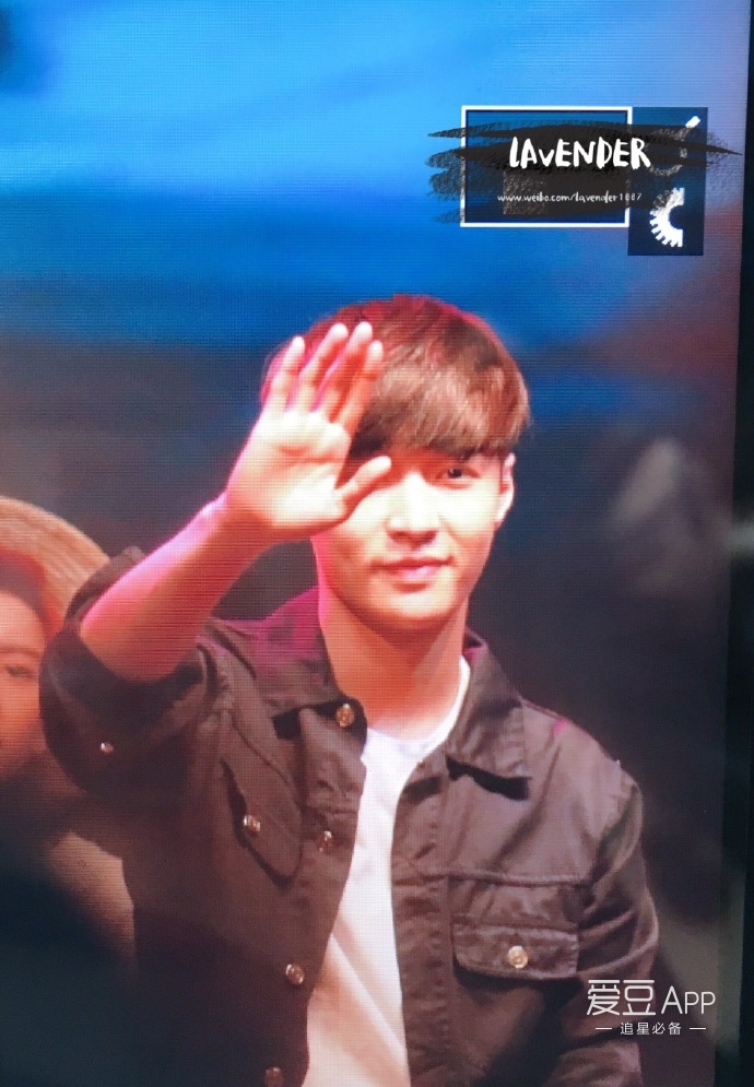 exo分享mv,exo分享吴世勋