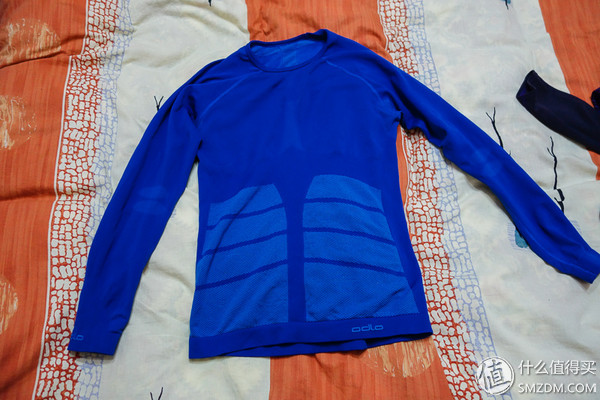户外运动打底衣评测,icebreaker冲锋衣